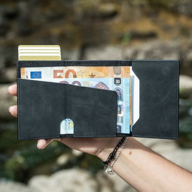Vorteile von Smart Wallets: Kleiner, sicherer und bequemer als herkömmliche Brieftaschen - Essentialbag
